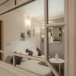 Toni Relax Split
